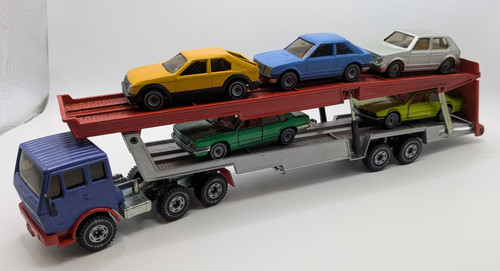 Siku 6310 car transporter - 1:55,