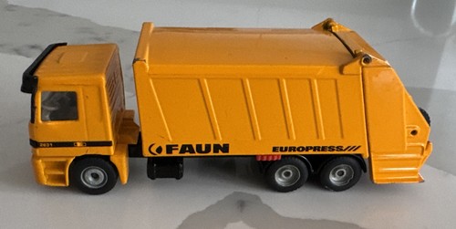 Siku super series mercedes - siku,