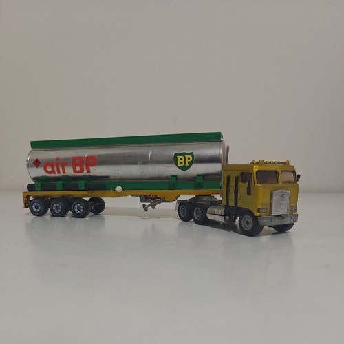 Siku 3418 kenworth semi tanker - siku,