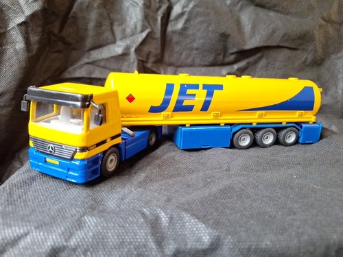 Siku 3817 scale jet fuel - 1/55,